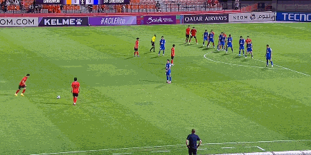 雷速体育-击剑杯赛，西城海豚队与瓯越铁骑队鏖战，VAR改判成焦点！定位球制造杀机的简单介绍