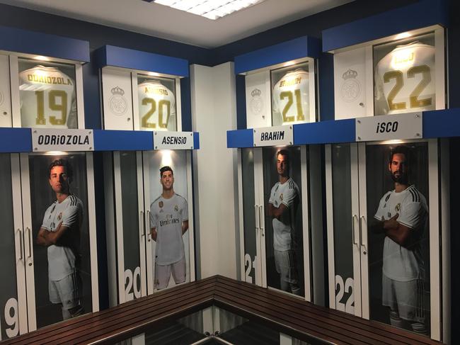 包含里程碑夜!浙江稠州更衣室发声,国王杯清晨刷纪录,底气十足,年轻球员得到机会的词条 包含里程碑夜!浙江稠州更衣室发声,国王杯清晨刷纪录,底气十足,年轻球员得到机会的词条