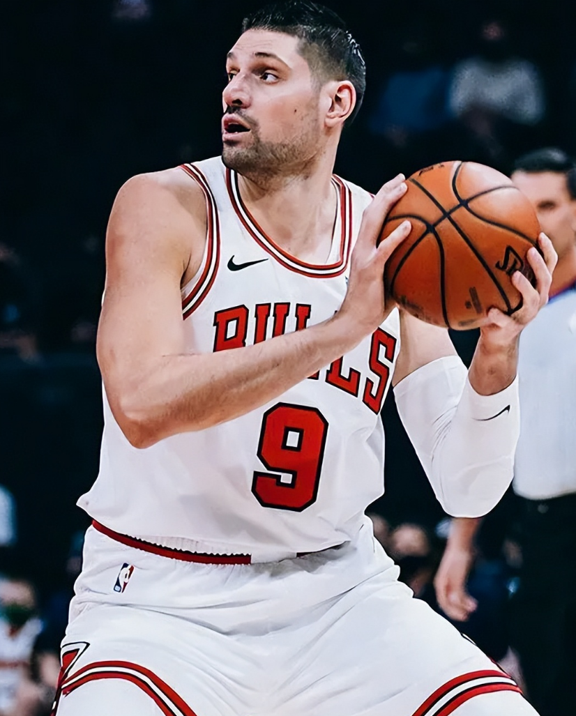 关于纽约尼克斯迎NBA常规赛关键赛，加时末段回应争议，更衣室稳定，高层口径保持一致的信息