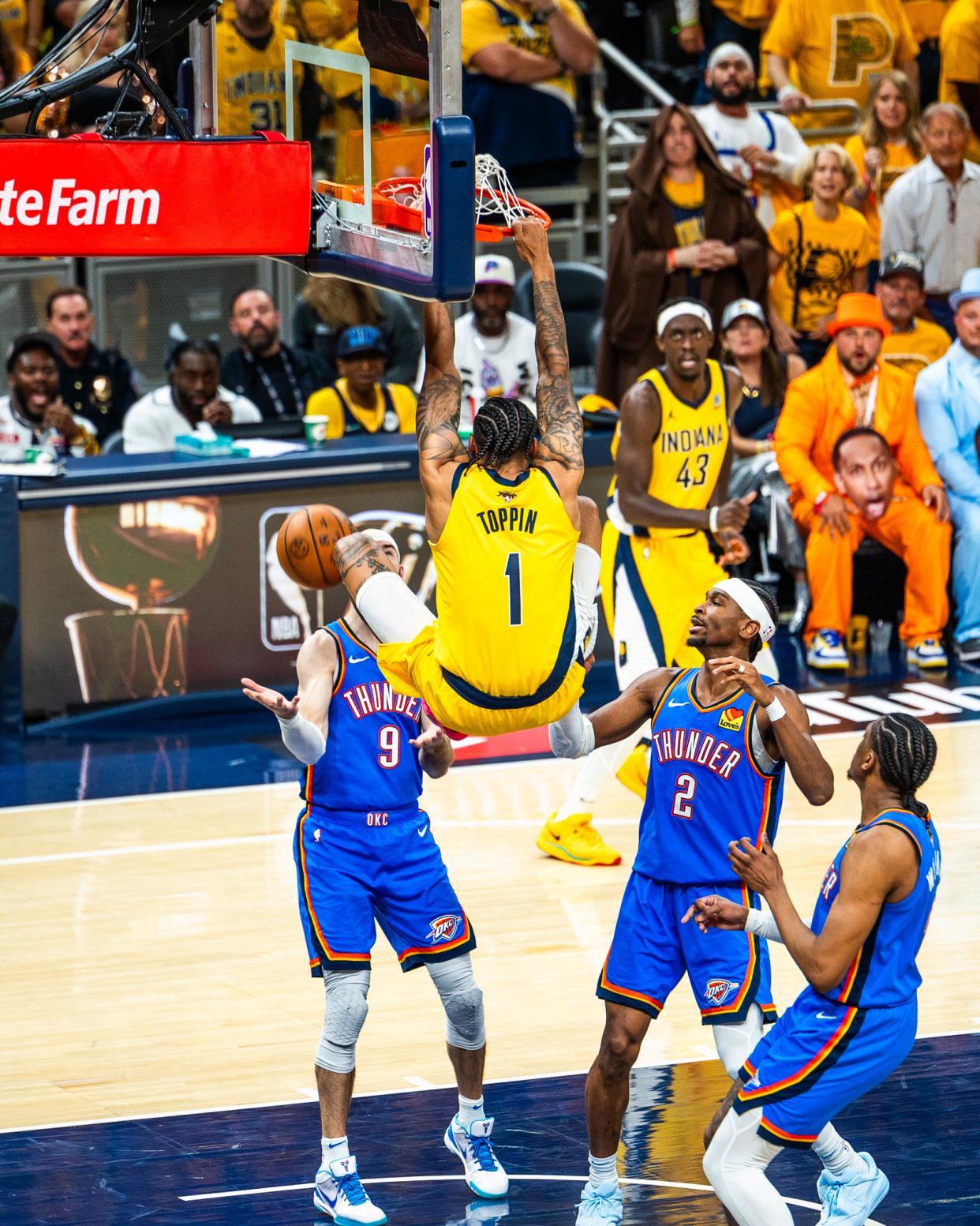 关于丹佛掘金迎NBA常规赛关键赛；关键时刻伤情更新；悬念犹存；阵容厚度经受考验的信息