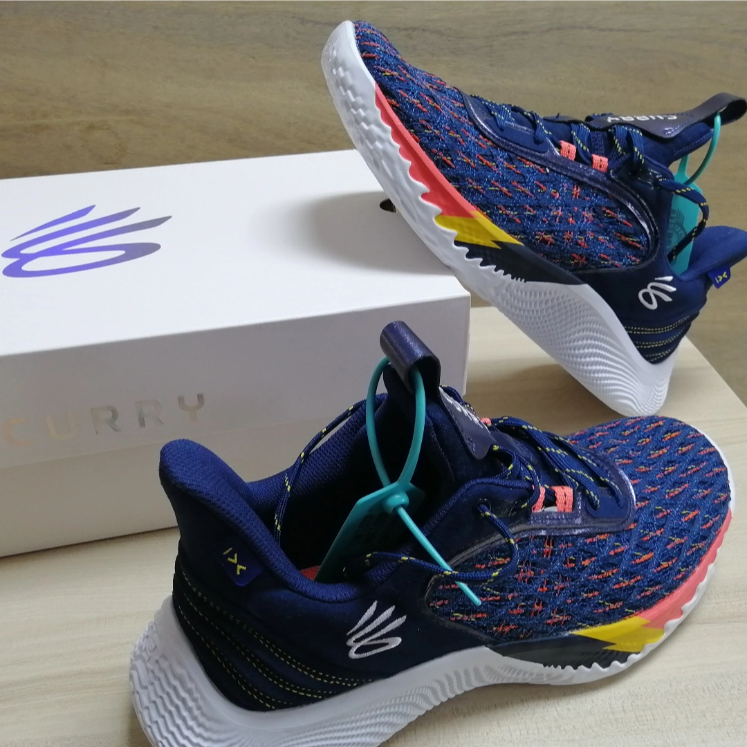 关于库里新星回归赛场表现惊艳，TES未来可期！的信息