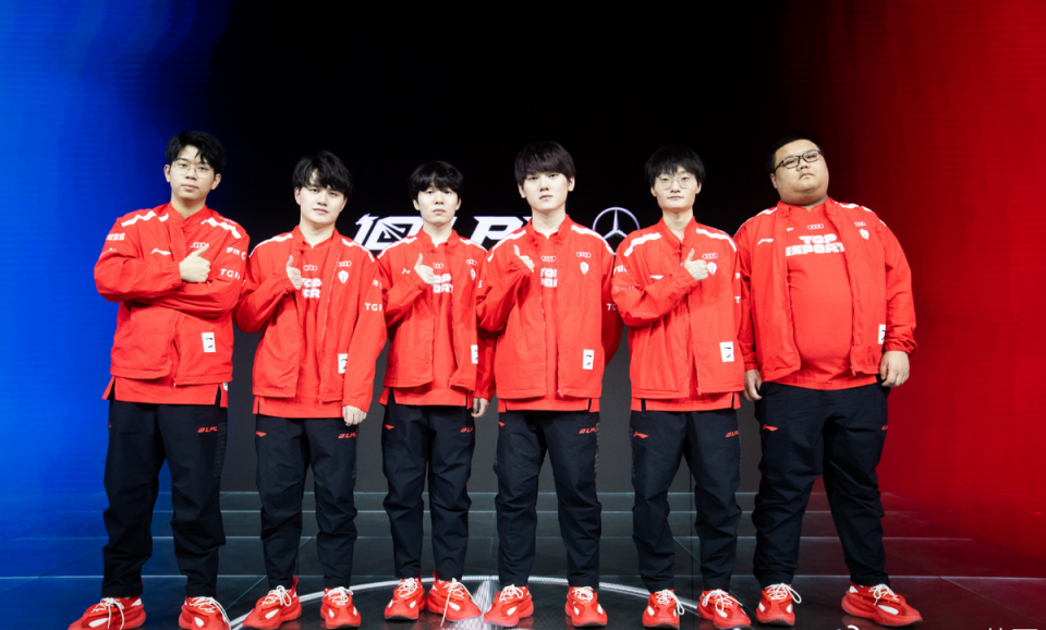 雷速-关于Rookie连续十二场比赛得分超过大胜，澳大利亚队挑战极限！的信息